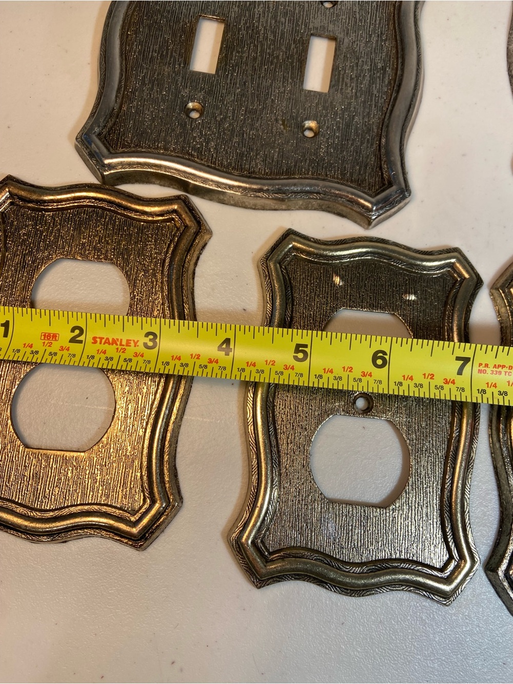 Vintage American Tack & Hardware 1968 Outlet Cover Plates Set o 6 - Picture 11 of 12